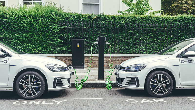 Volkswagens charging