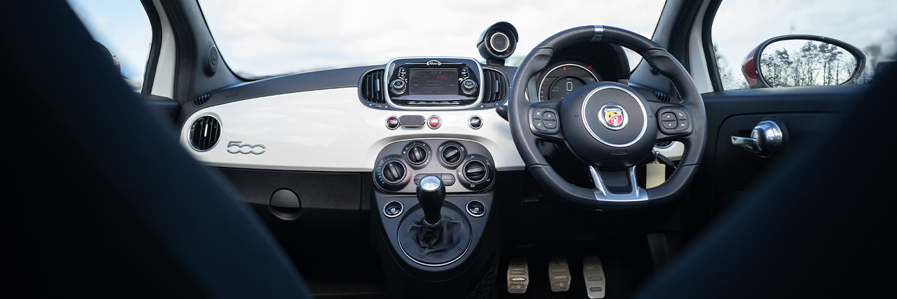 Fiat 500 vs Abarth 500